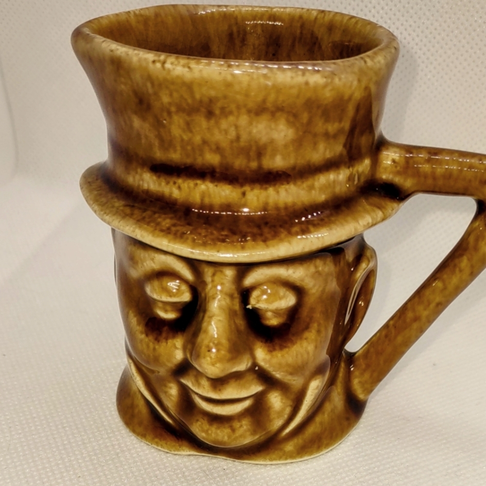 Mini Toby Creamer